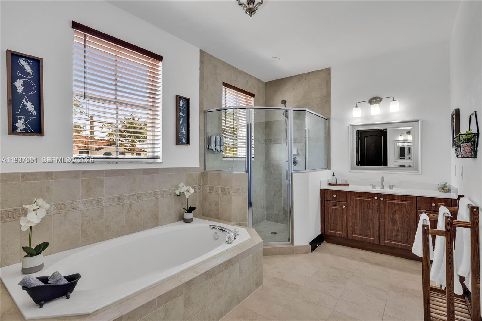 CAMINO REAL ESTATES - Residential