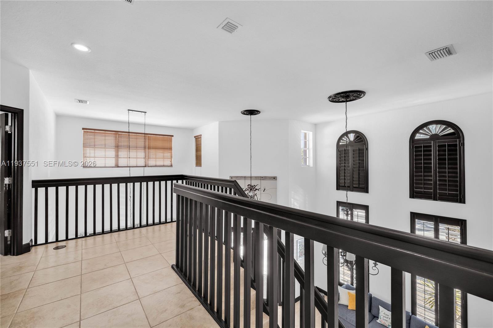 CAMINO REAL ESTATES - Residential