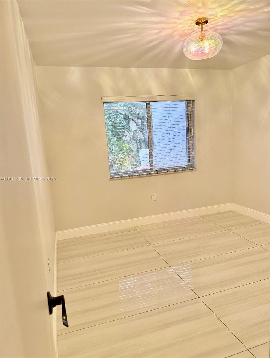 SUNSET ON THE PARK SEC 1 - Residential