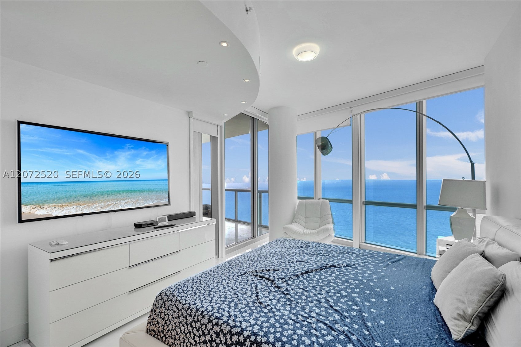 17121 Collins Ave 3206