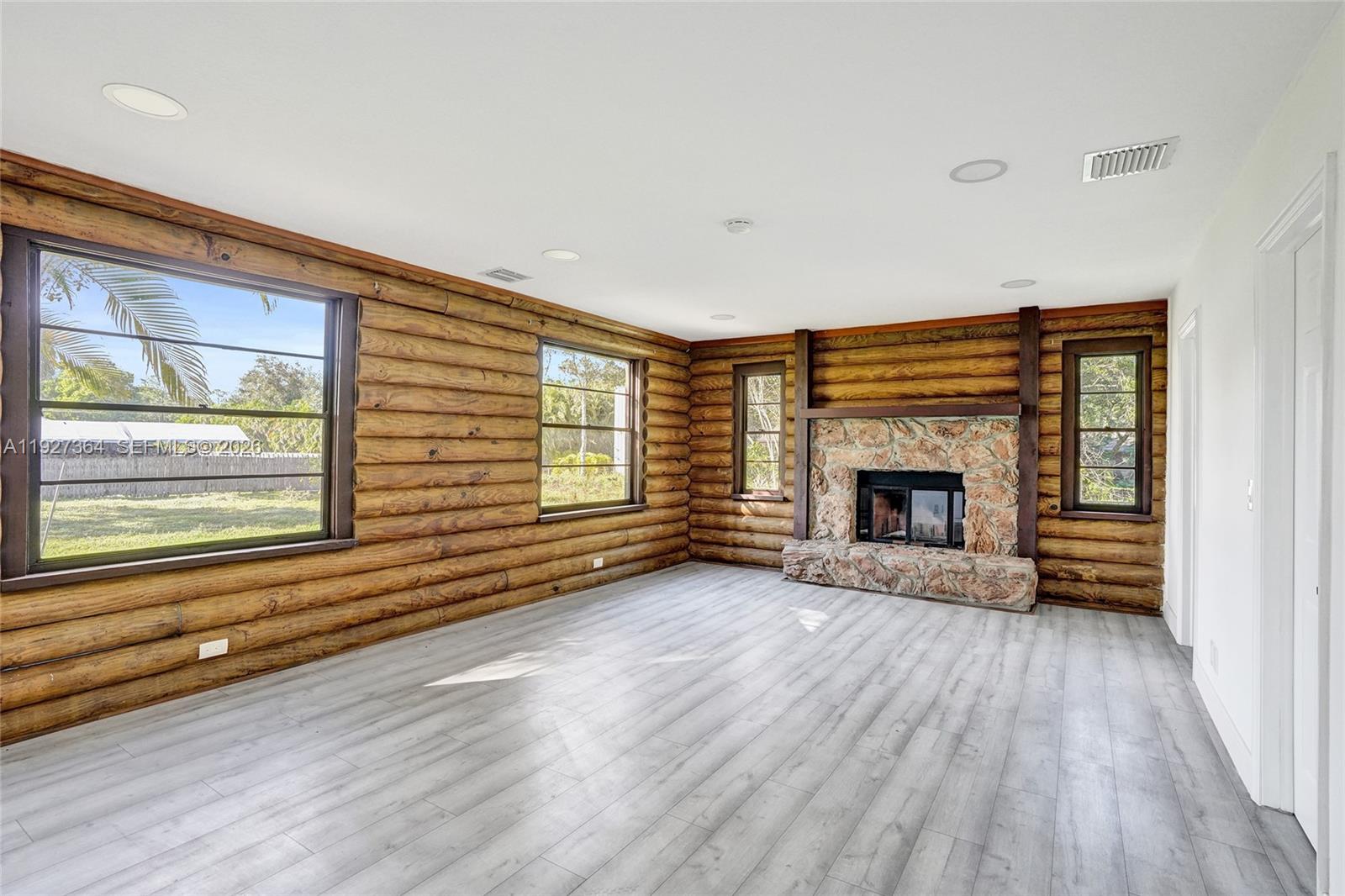 JUPITER FARMS - Residential