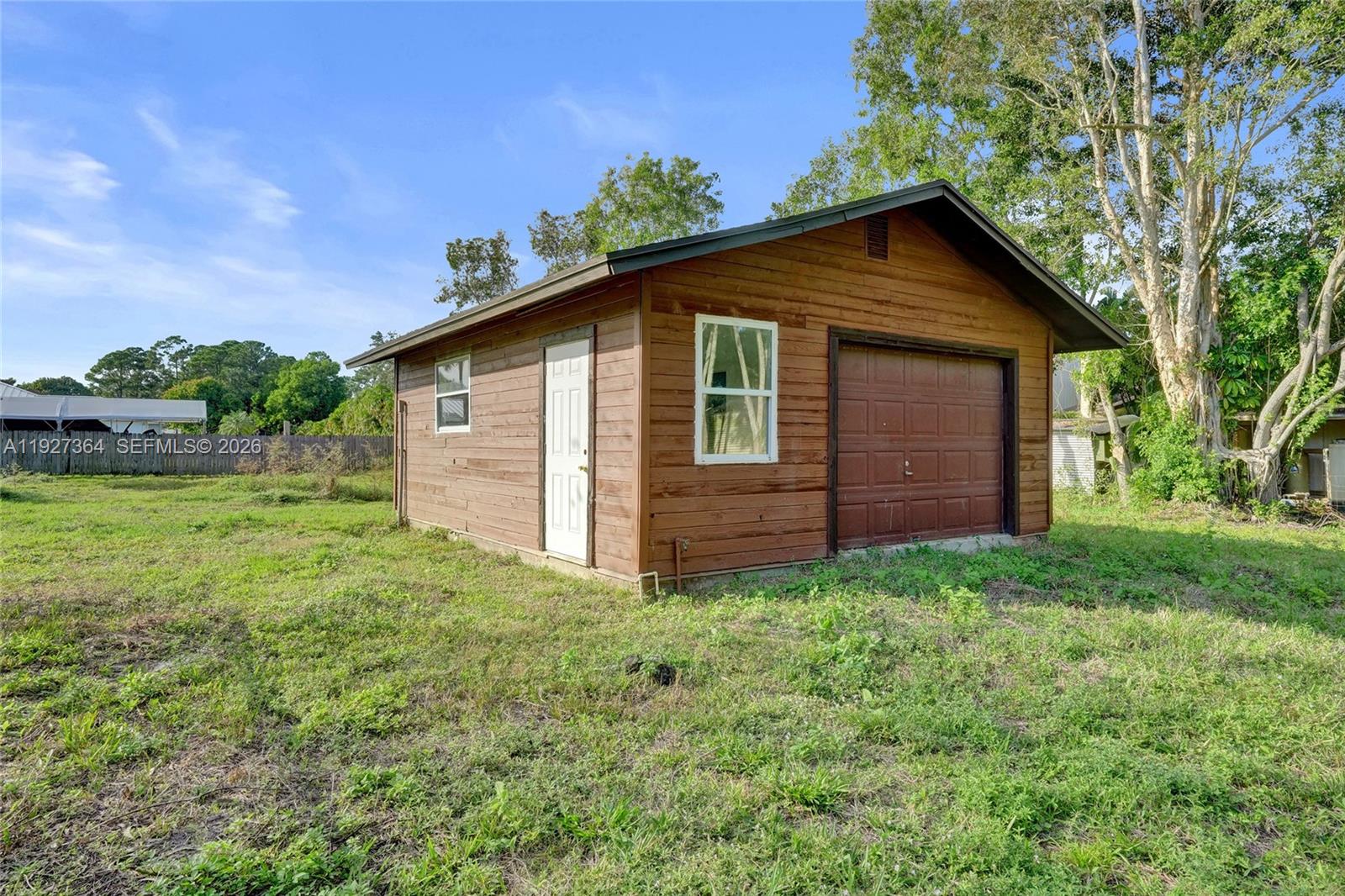 JUPITER FARMS - Residential