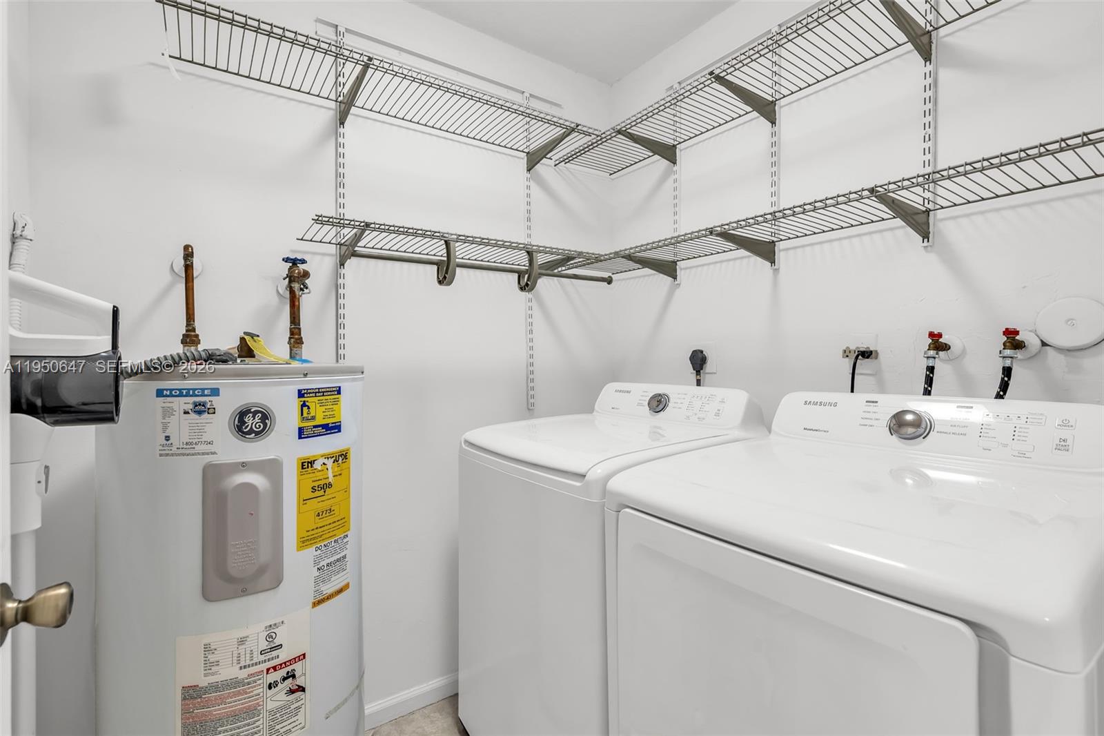 COQUINA LAKES - Residential