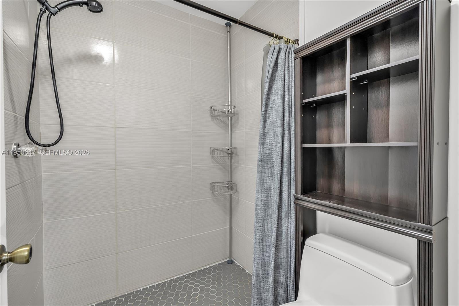 COQUINA LAKES - Residential