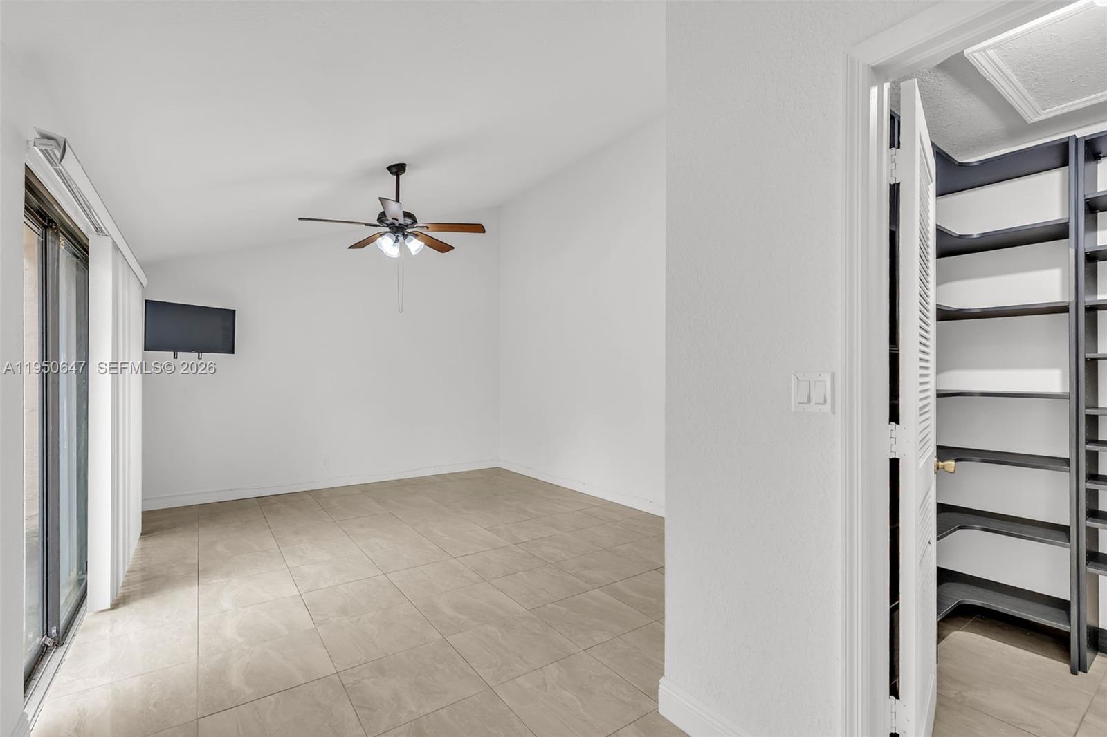 COQUINA LAKES - Residential