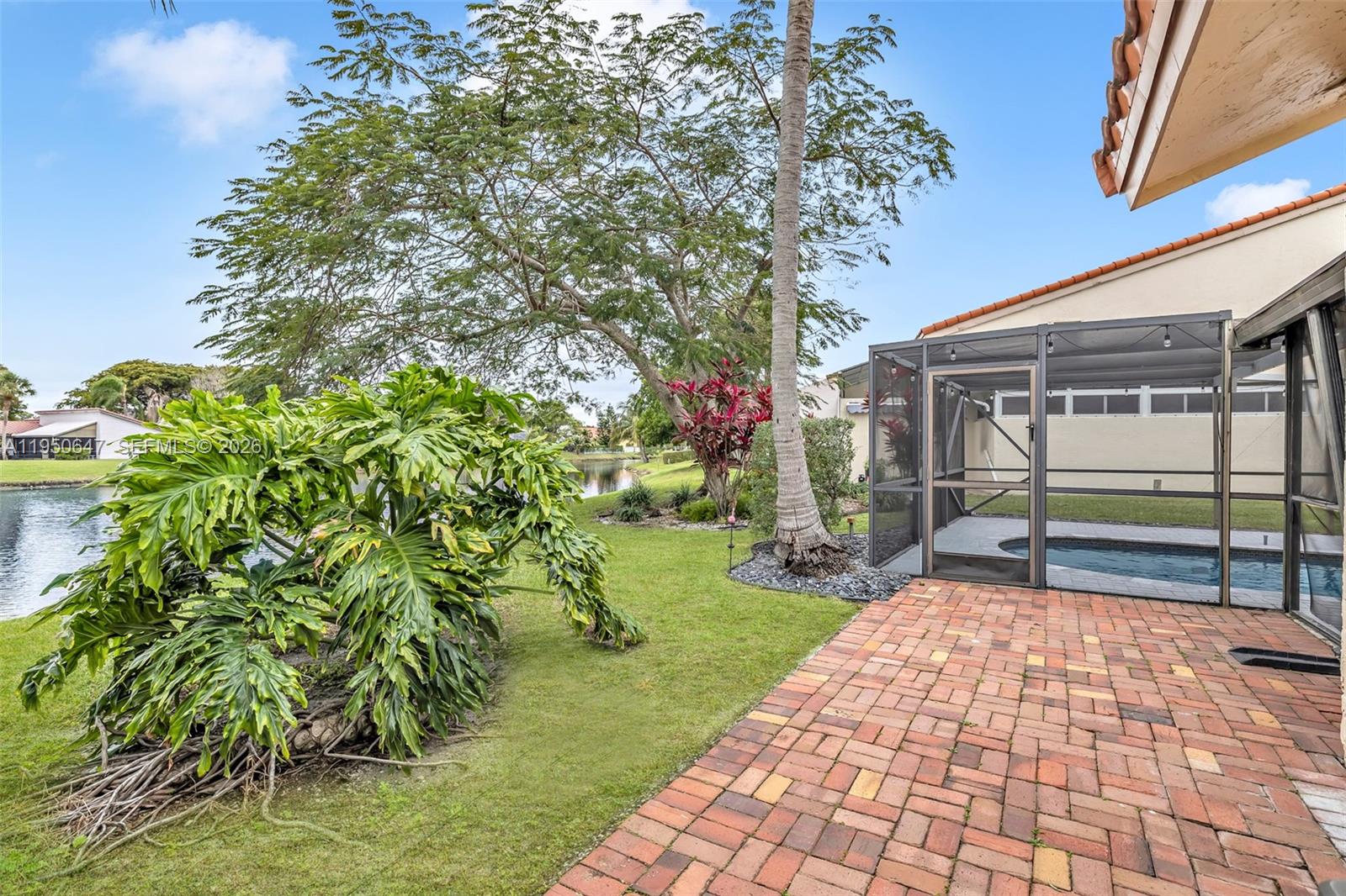 COQUINA LAKES - Residential