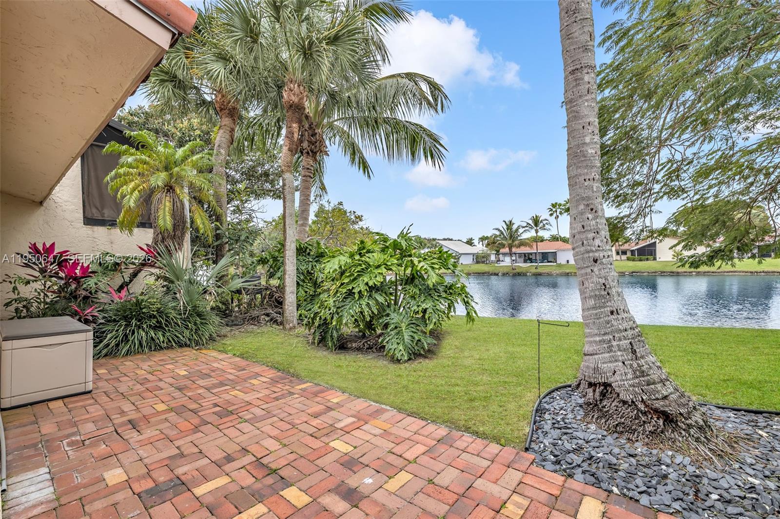 COQUINA LAKES - Residential