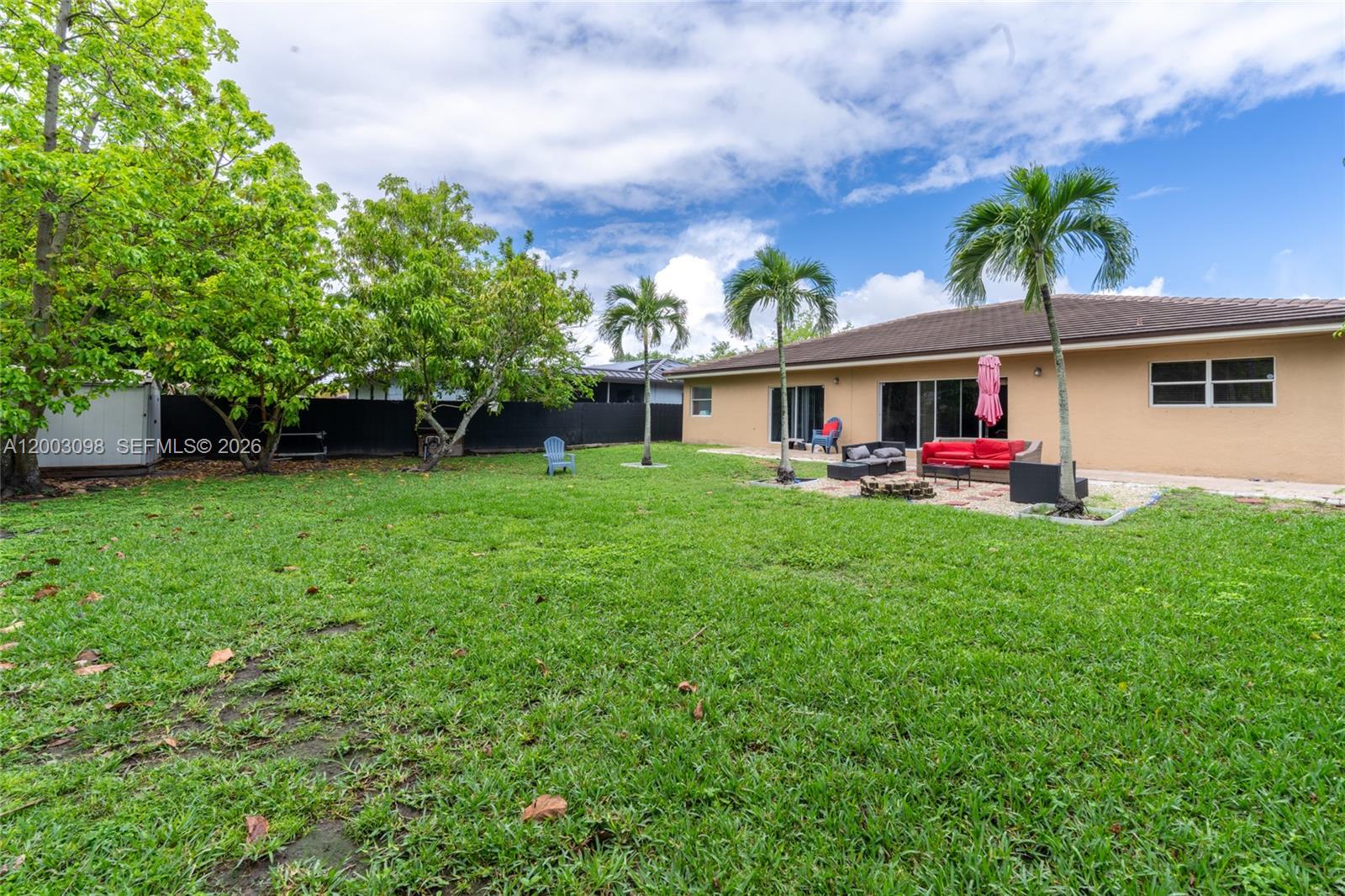 ADVENTURE HOMES - Residential