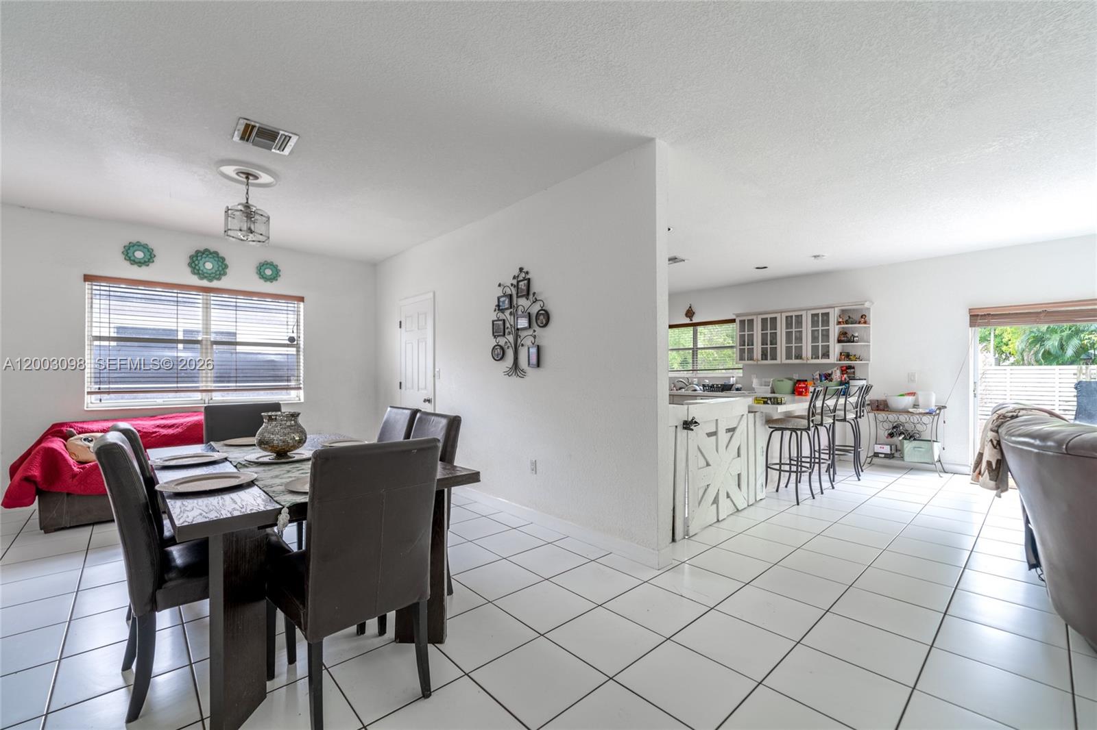 ADVENTURE HOMES - Residential