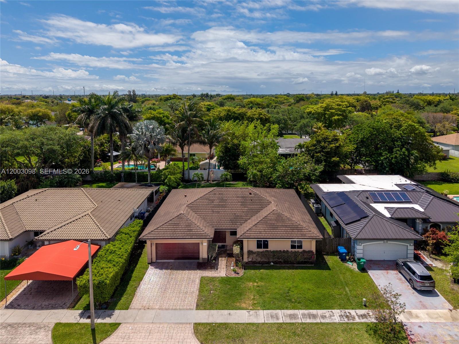 ADVENTURE HOMES - Residential