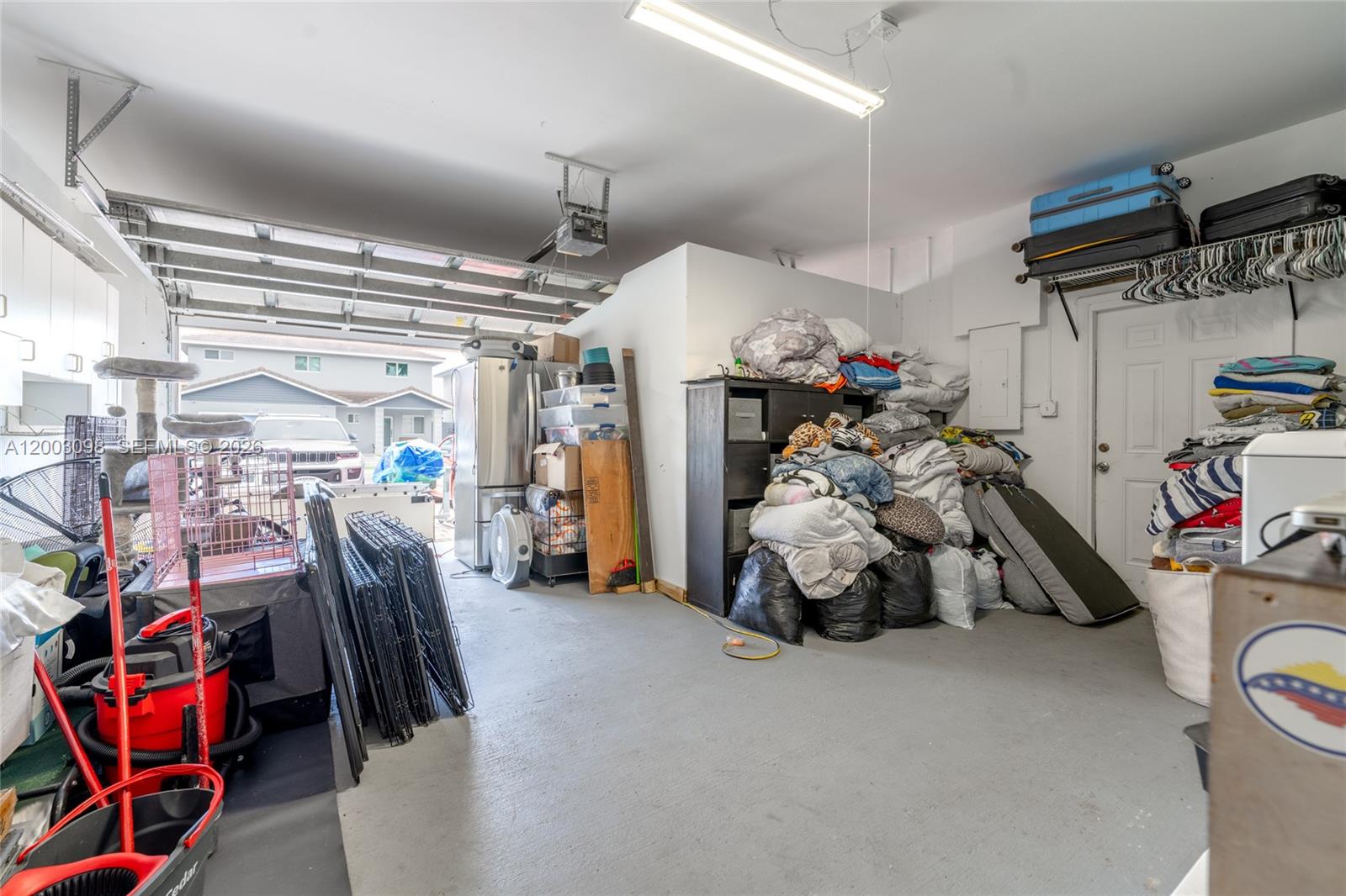 ADVENTURE HOMES - Residential