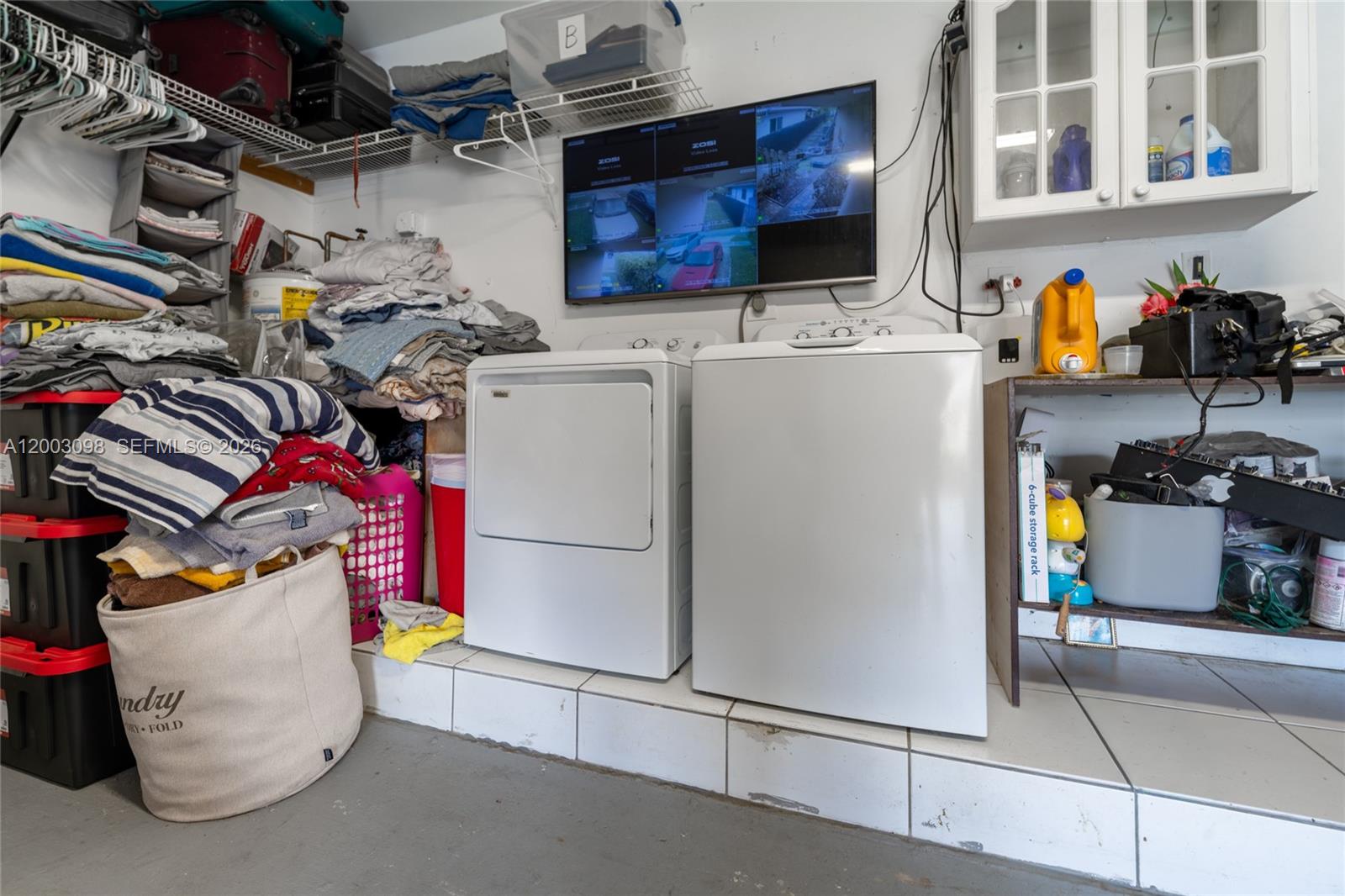 ADVENTURE HOMES - Residential