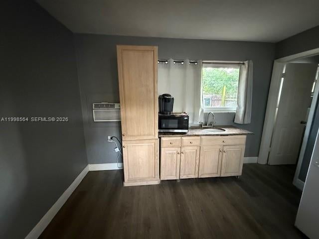 4148 SW 24th St 0