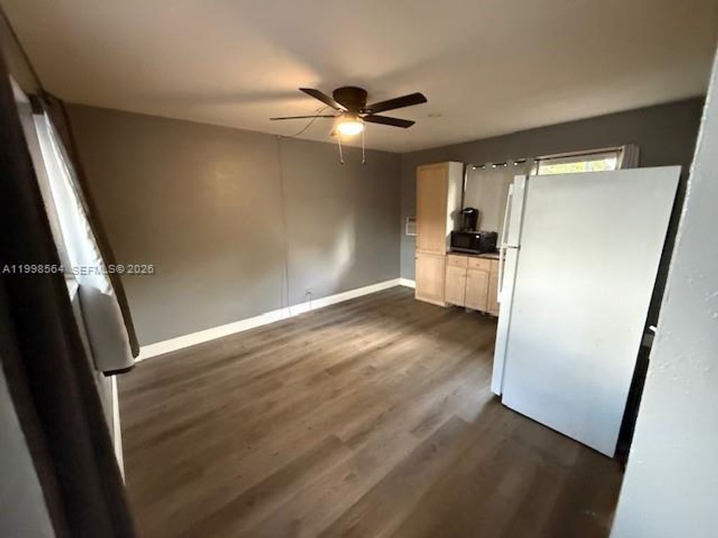 Photo of 4148 SW 24th St #0, Fort Lauderdale, FL 33317 (MLS # A11998564)