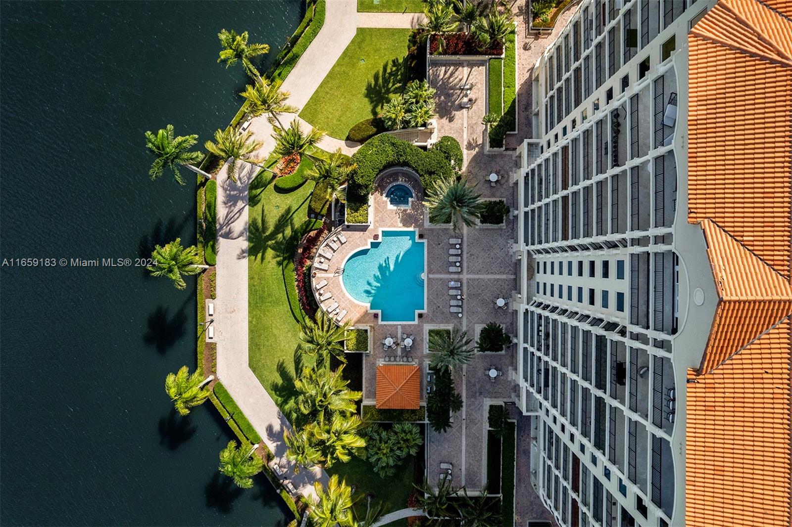 VERONA AT DEERING BAY CON - Residential