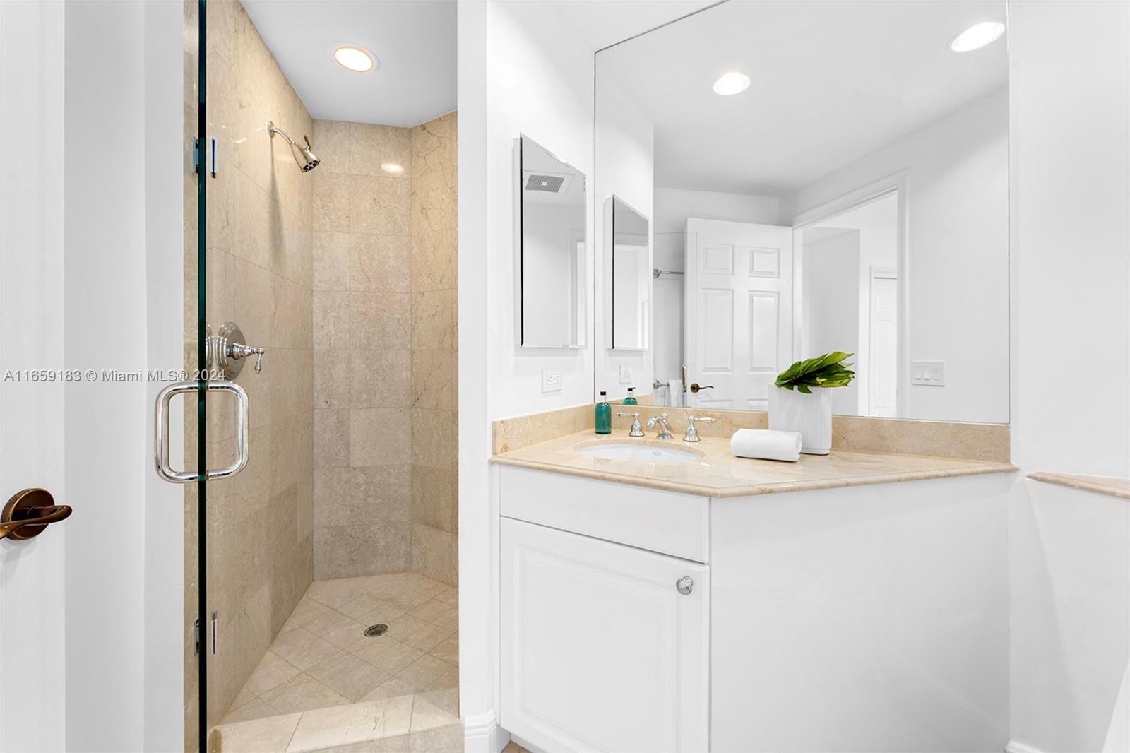 VERONA AT DEERING BAY CON - Residential