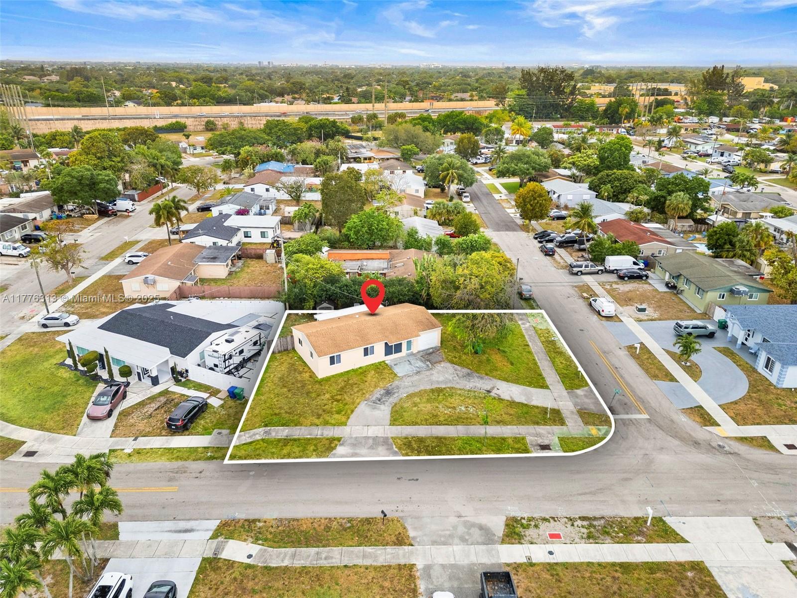 4814 Sw 20th St, Fort Lauderdale, Broward County, Florida - 3 Bedrooms  
2 Bathrooms - 