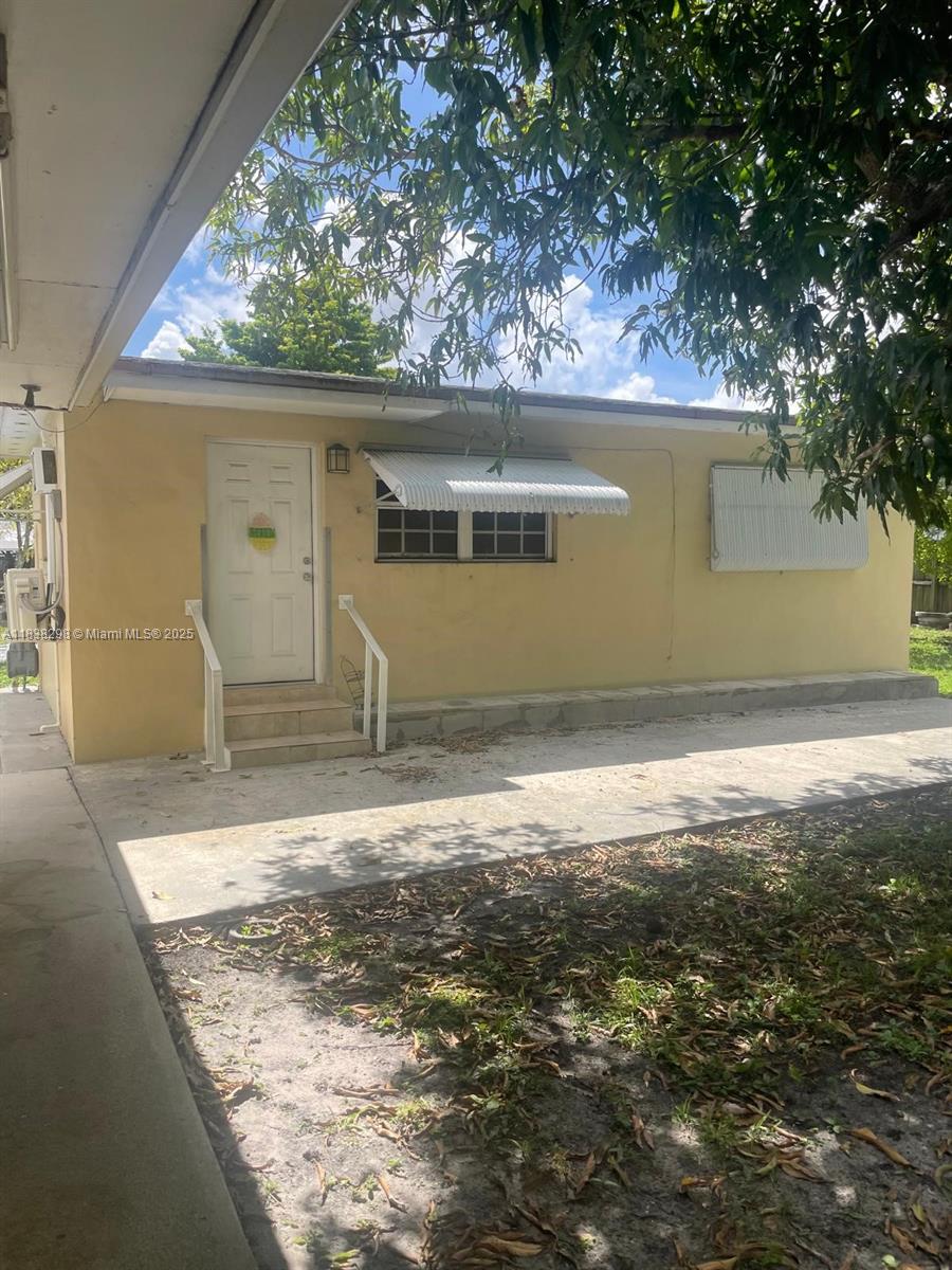 ANACRIS ADDN TO HIALEAH R - Residential