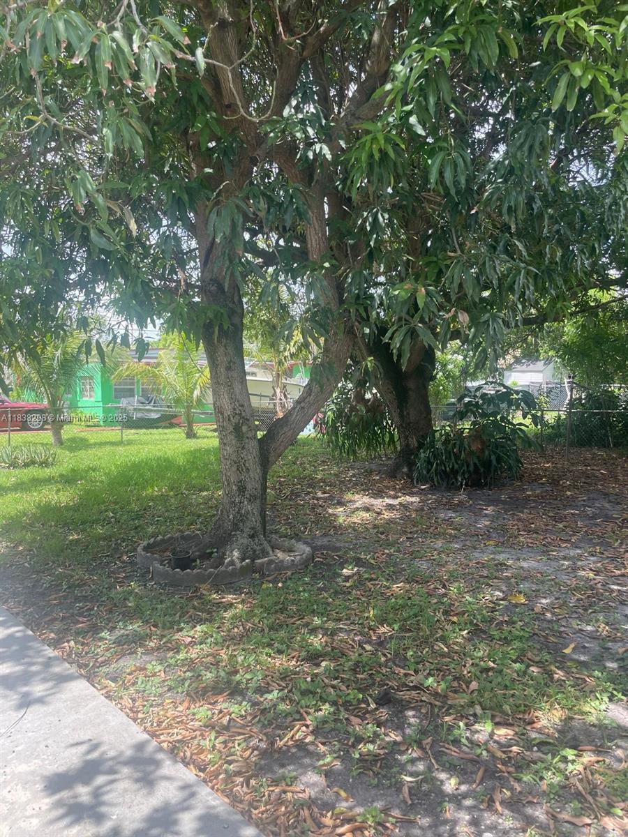ANACRIS ADDN TO HIALEAH R - Residential