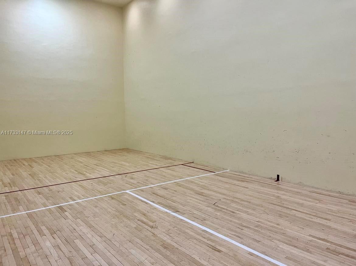 SUNRISE LAKES PHASE 3 - Residential