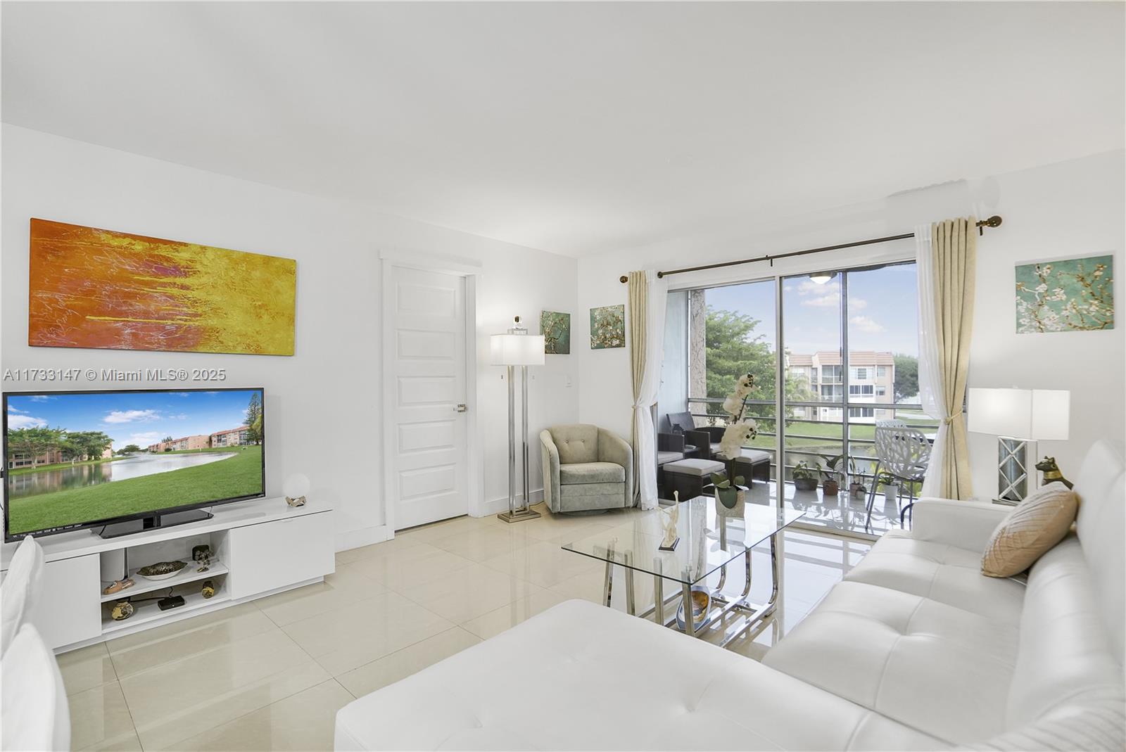 SUNRISE LAKES PHASE 3 - Residential