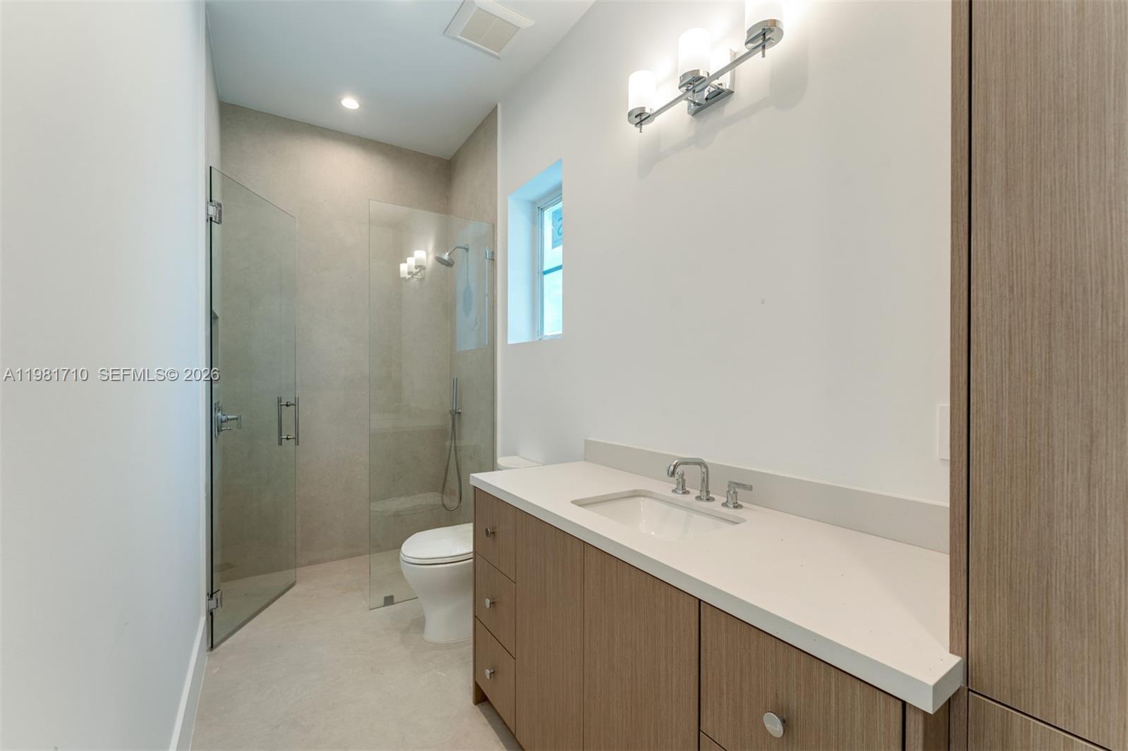 FARMERS ACRES - Residential