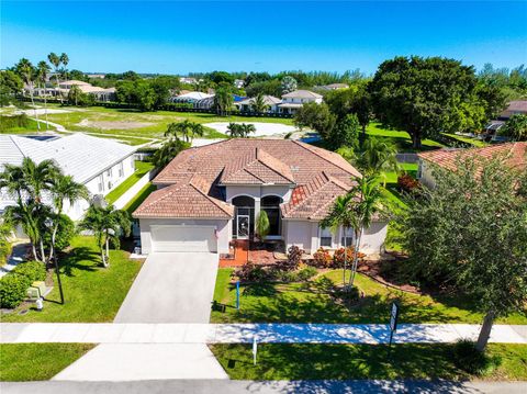 Tiny photo for 2835 Fairways Dr, Homestead, FL 33035 (MLS # A12027354)