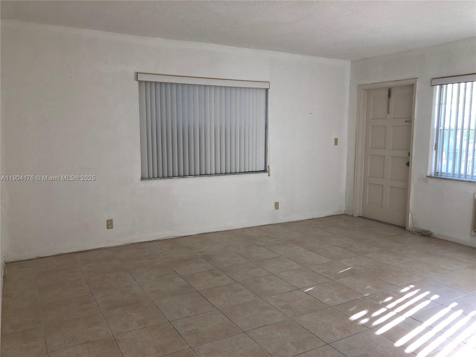 PELL MANOR CONDOMINIUM II - Residential Lease