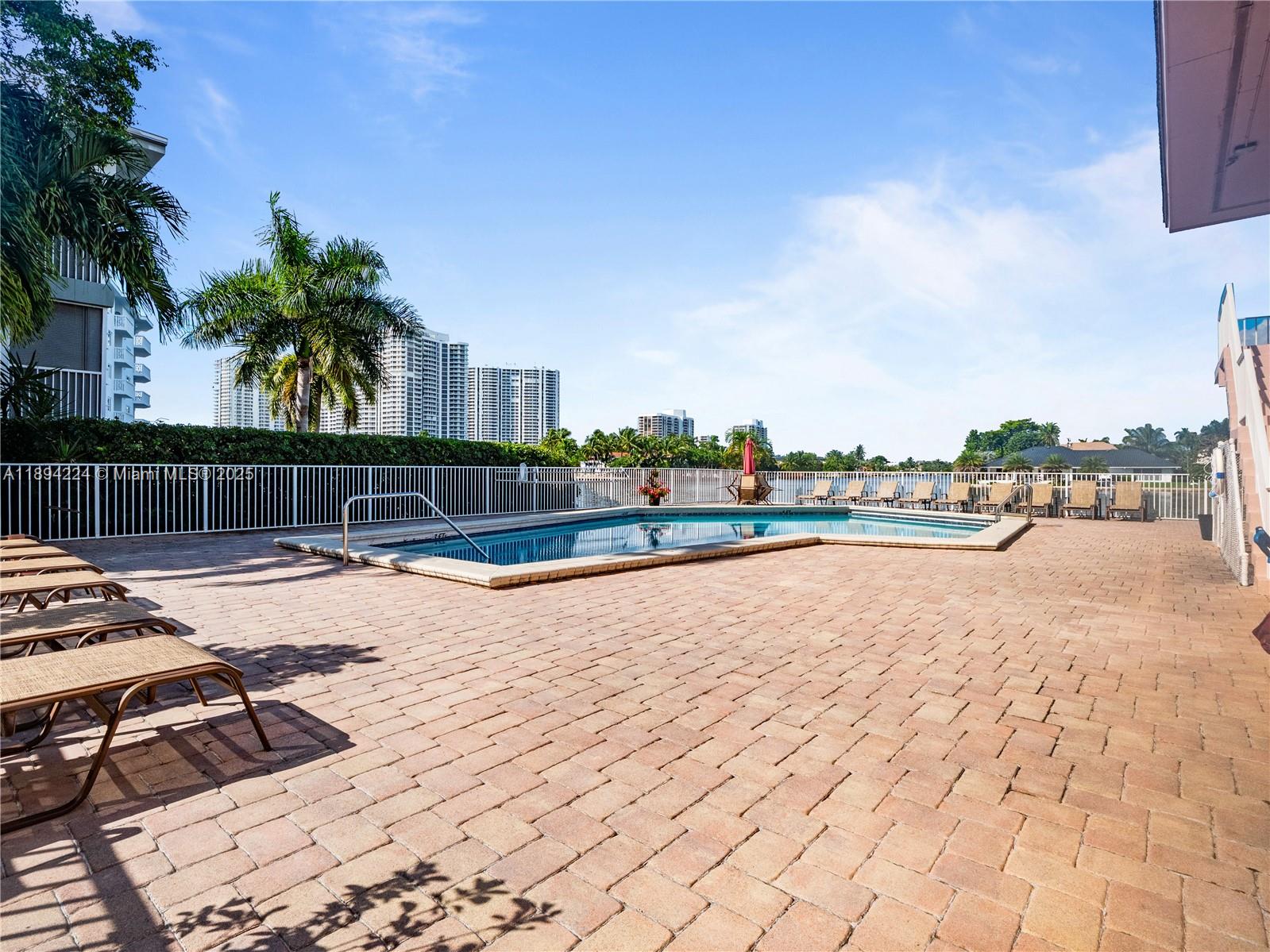 CLIFTON CONDO - Residential