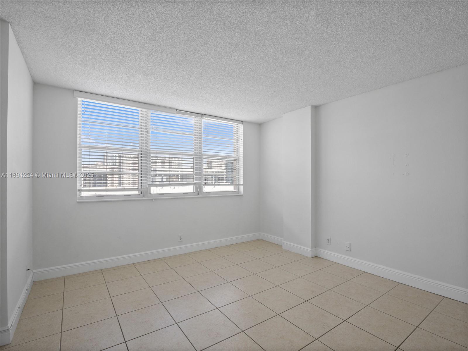 CLIFTON CONDO - Residential