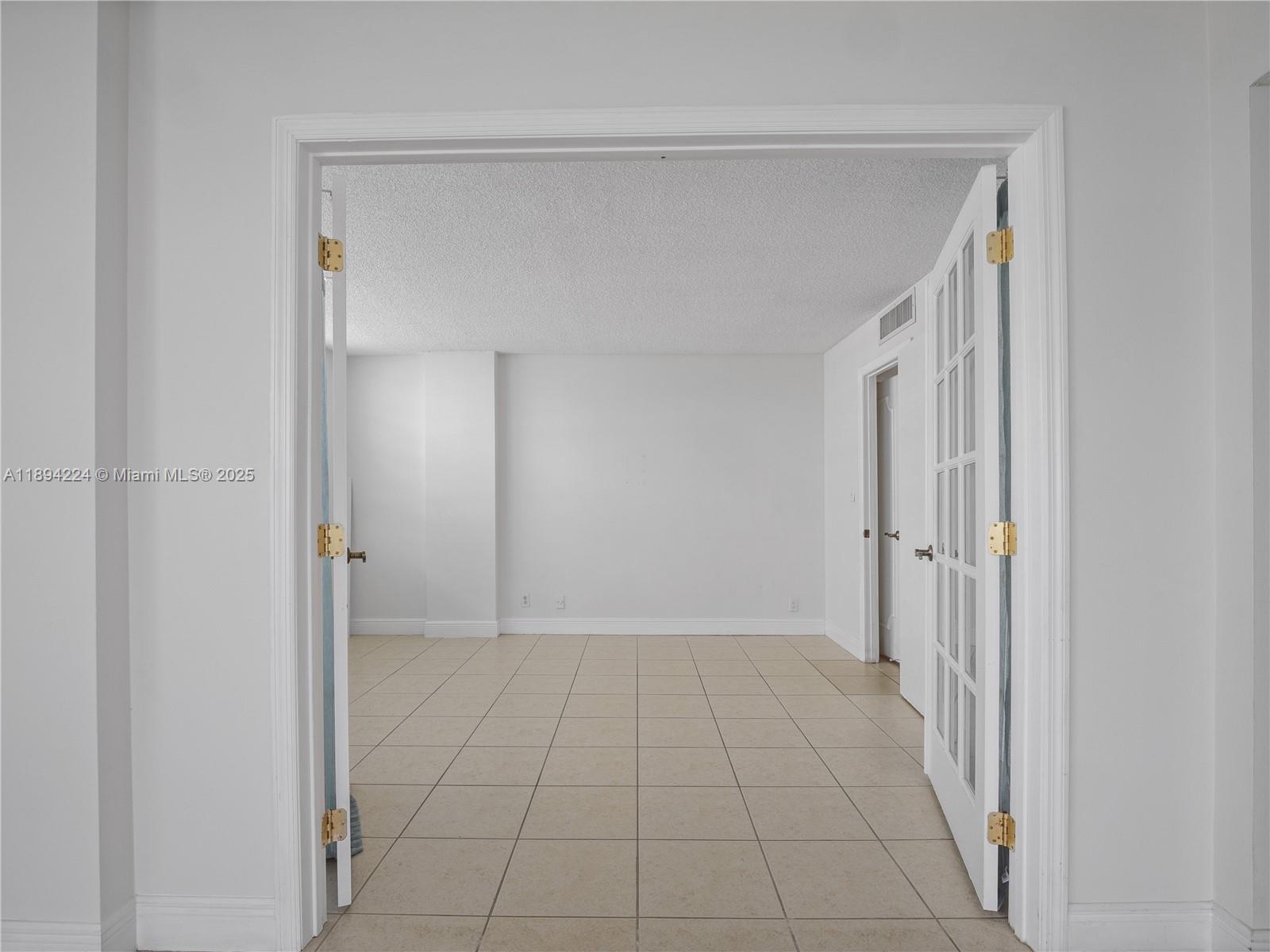 CLIFTON CONDO - Residential