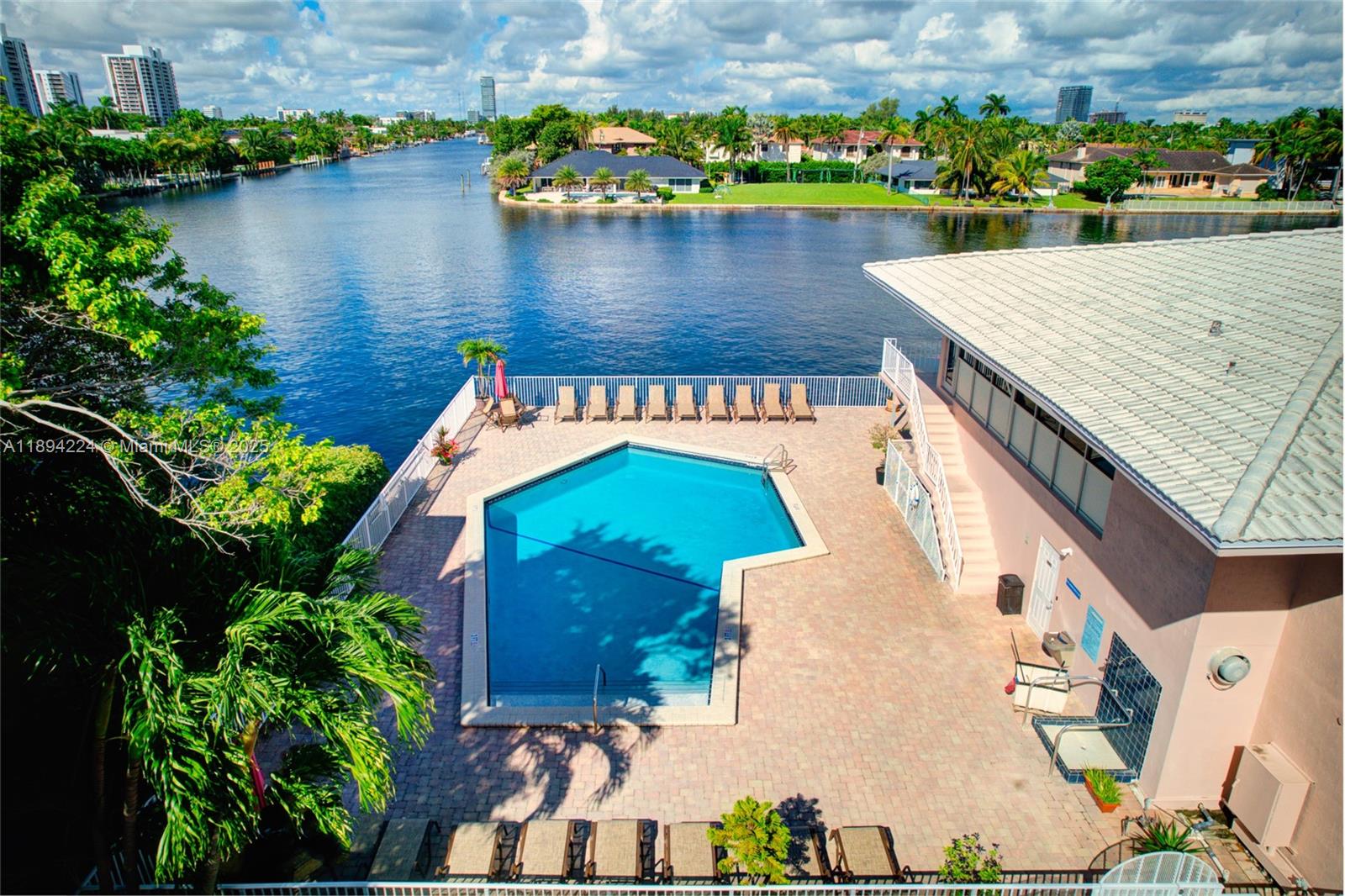 CLIFTON CONDO - Residential