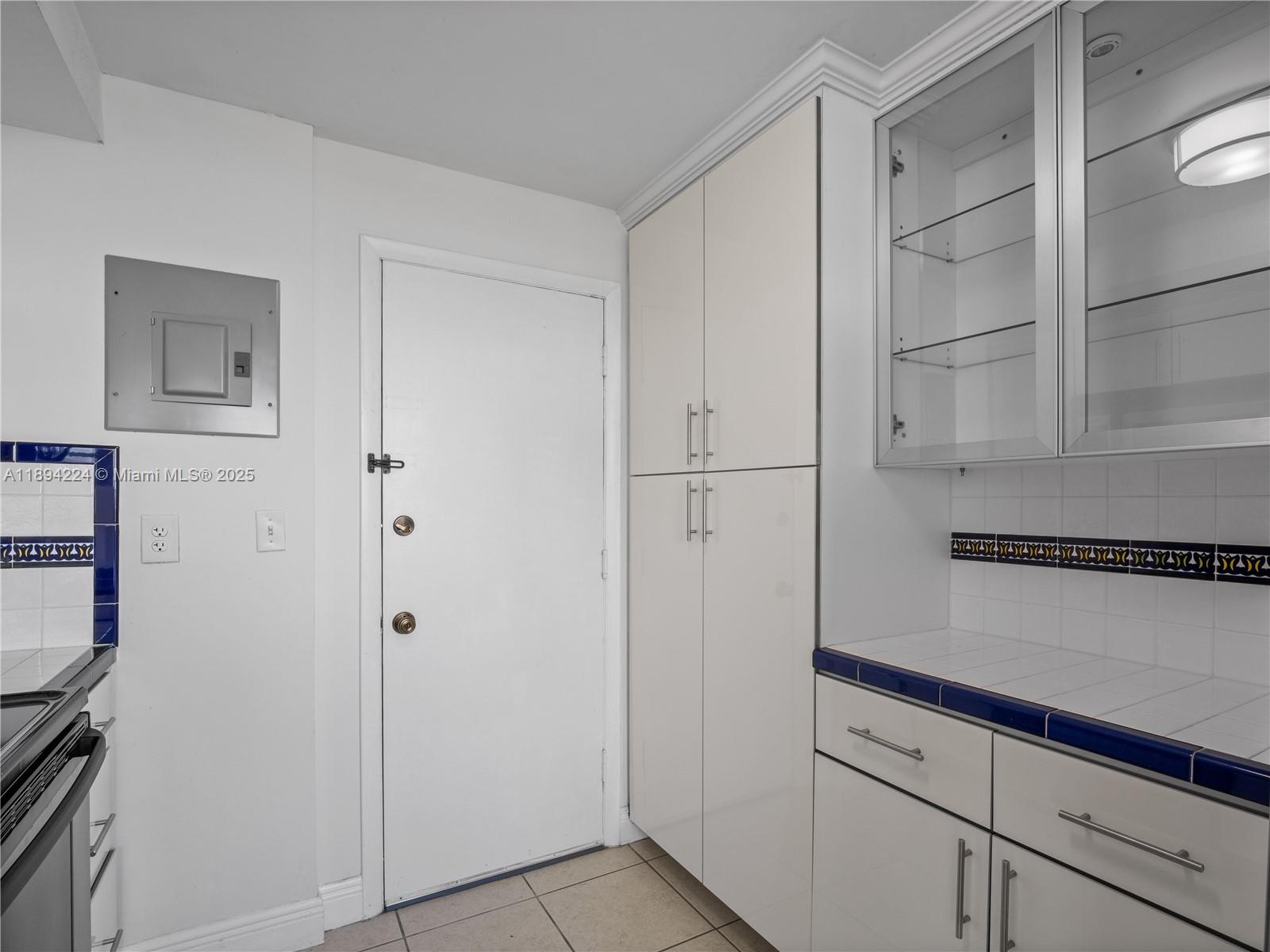 CLIFTON CONDO - Residential