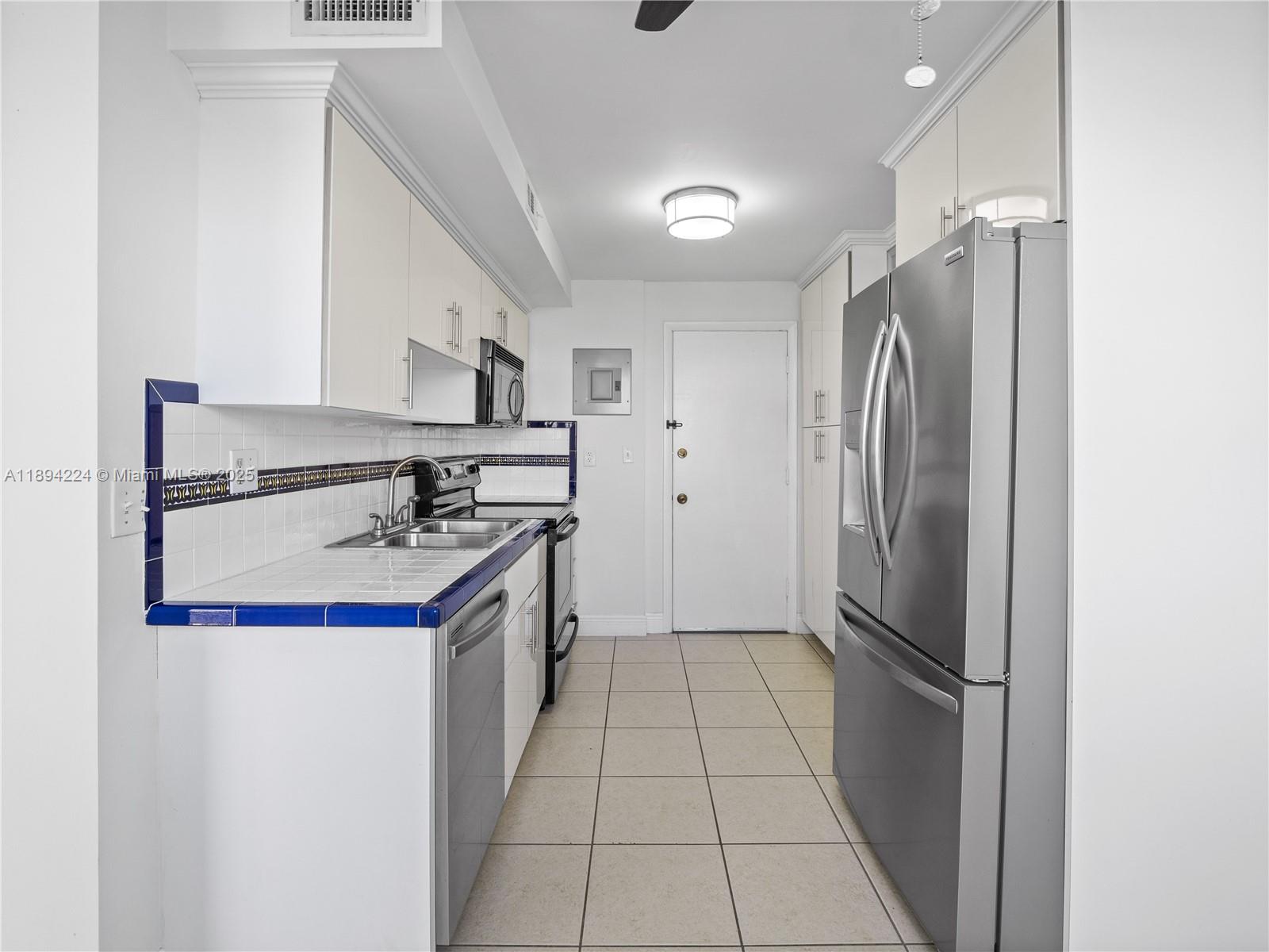 CLIFTON CONDO - Residential