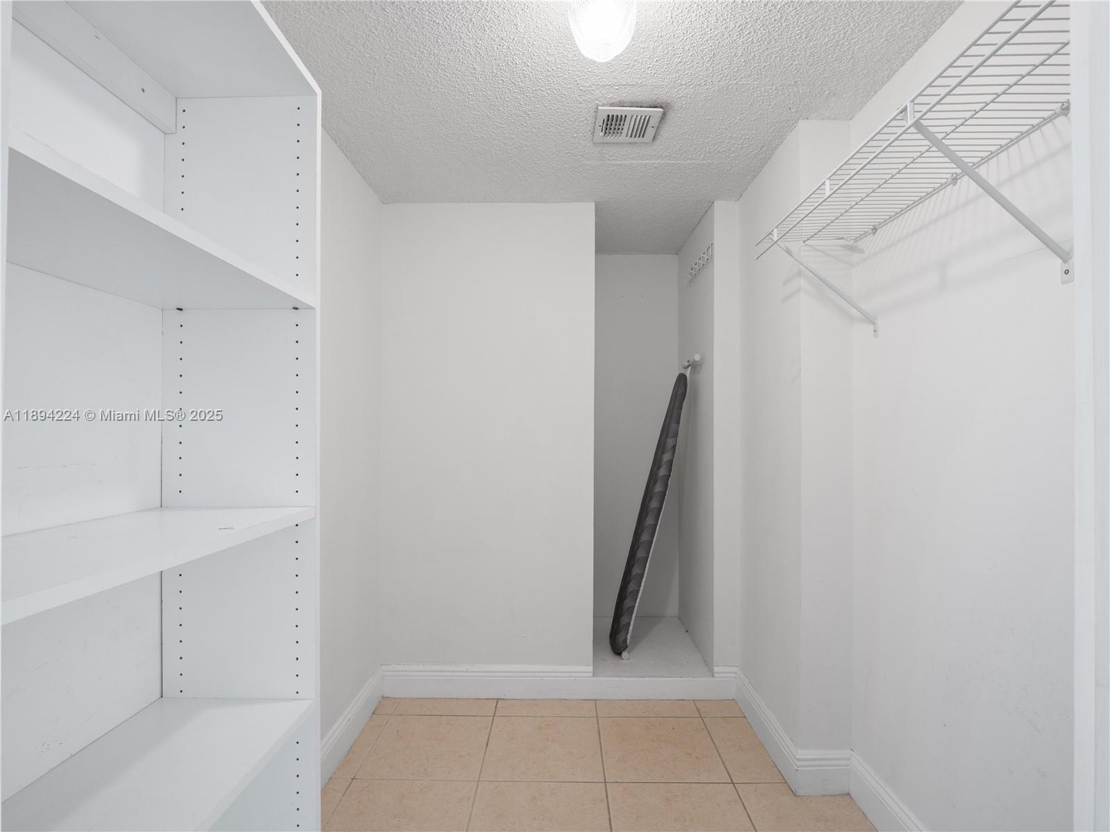 CLIFTON CONDO - Residential