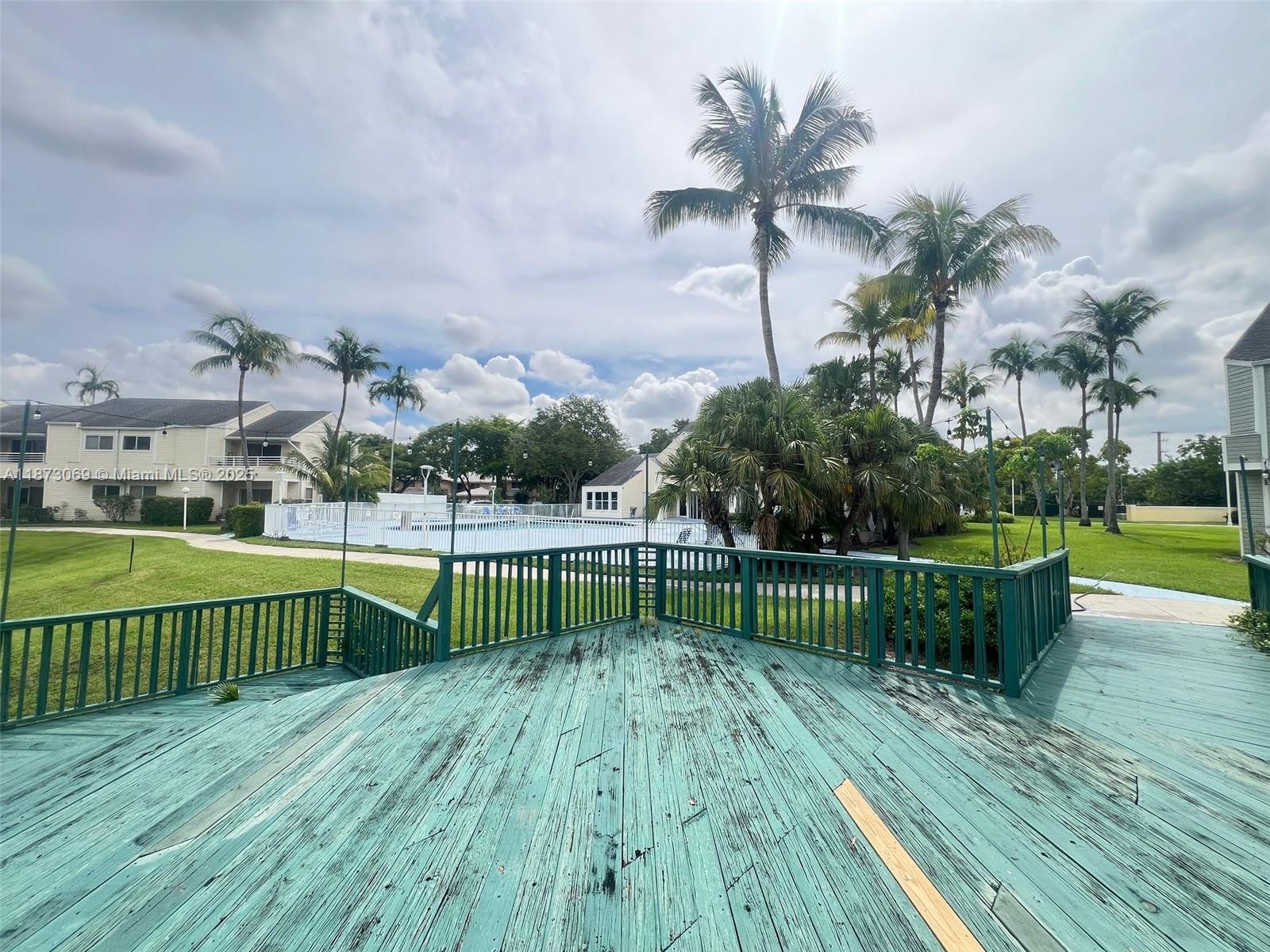 SUMMER LAKE CONDO - Residential Lease