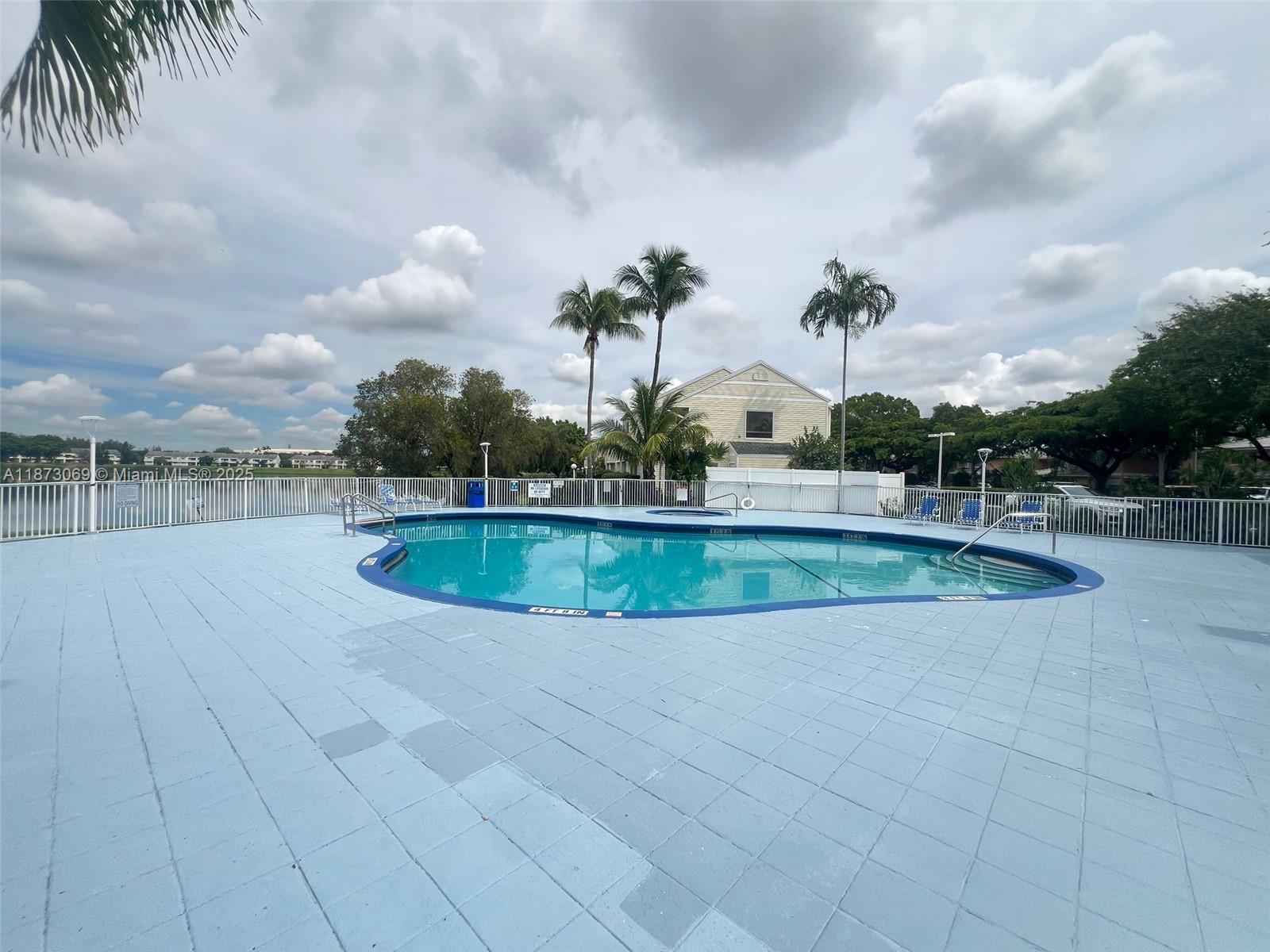 SUMMER LAKE CONDO - Residential Lease