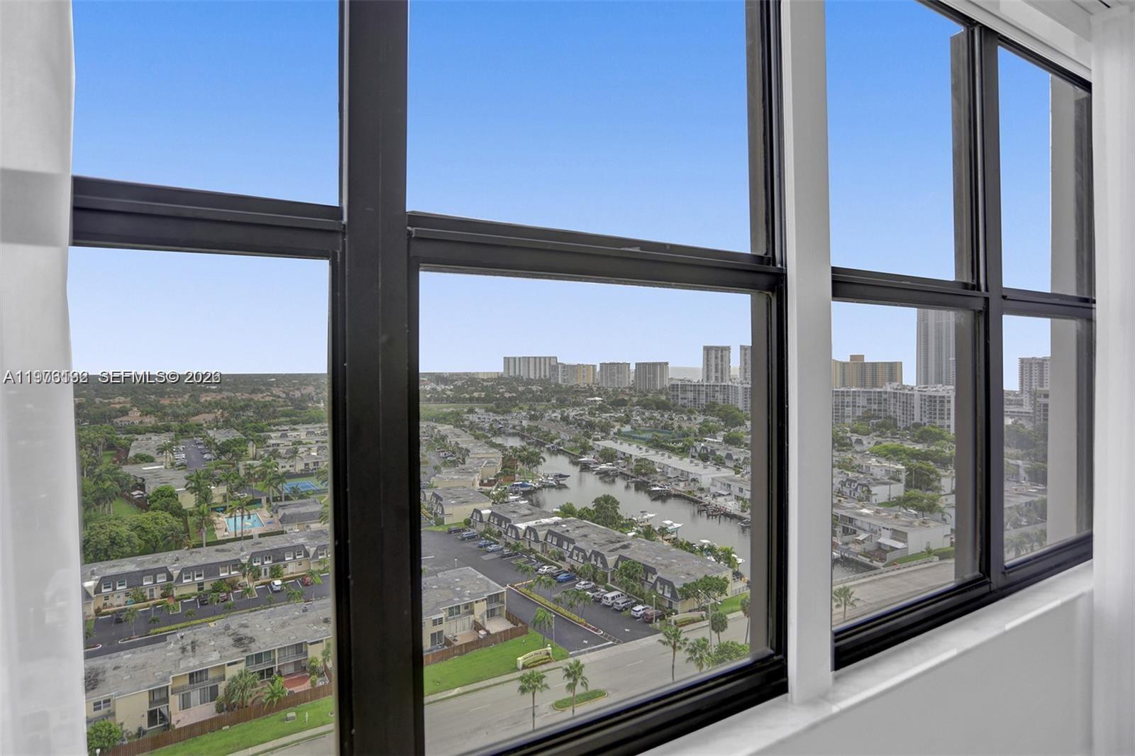 OLYMPUS CONDO PHASE - Residential