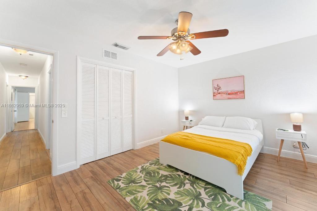 HOLLYWOOD HILLS - Residential Lease