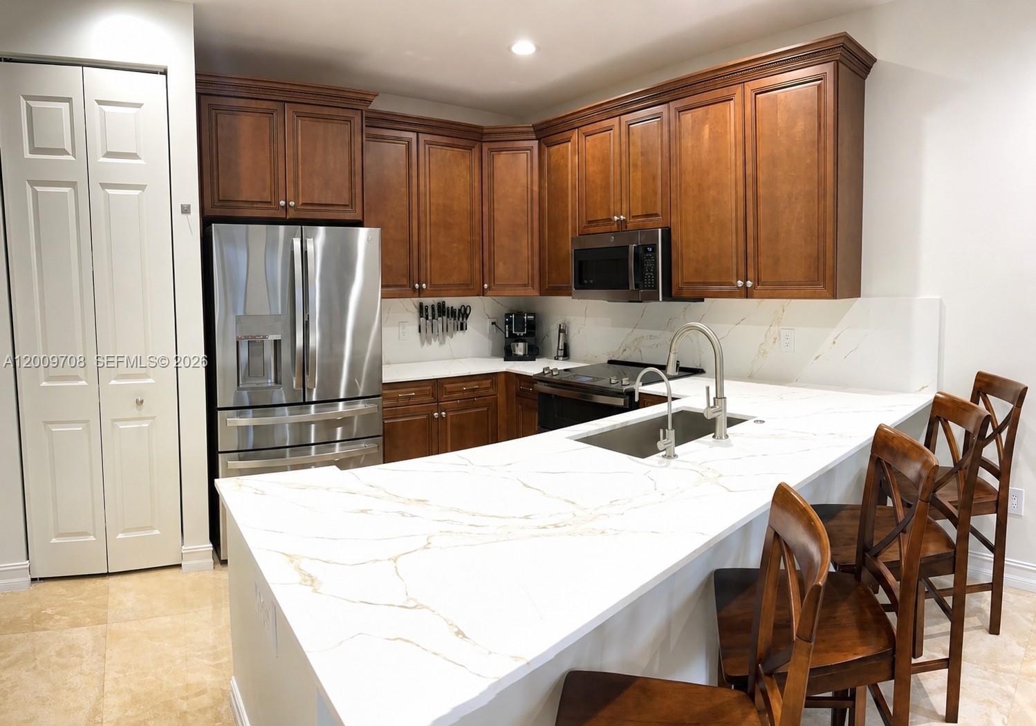 VICTORIA PARK CORR AMEN P - Residential