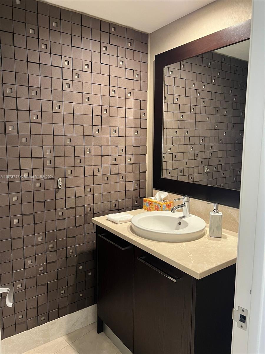 JADE OCEAN CONDO - Residential Lease