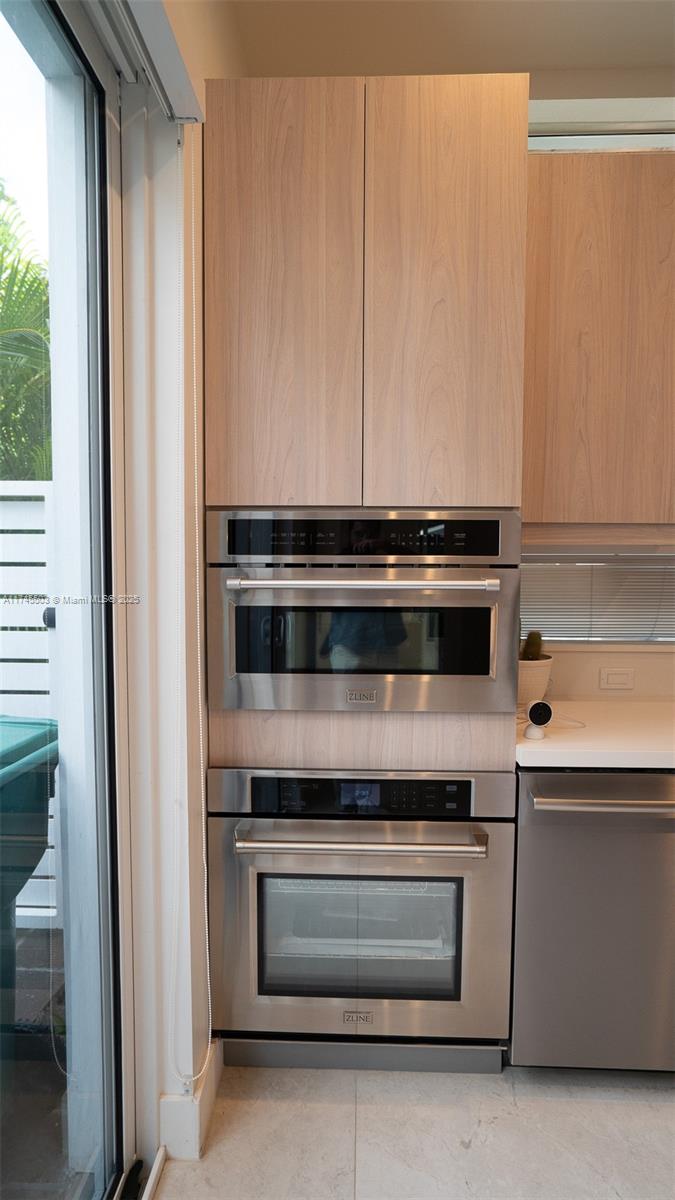 DEVERAS SUB - Residential