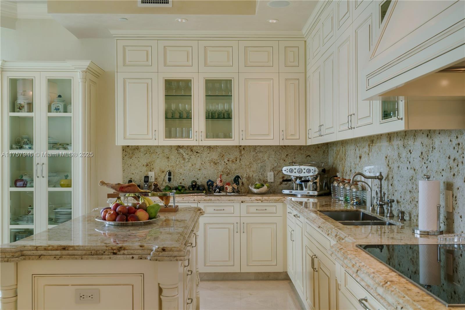 TURNBERRY OCEAN COLONY SO - Residential