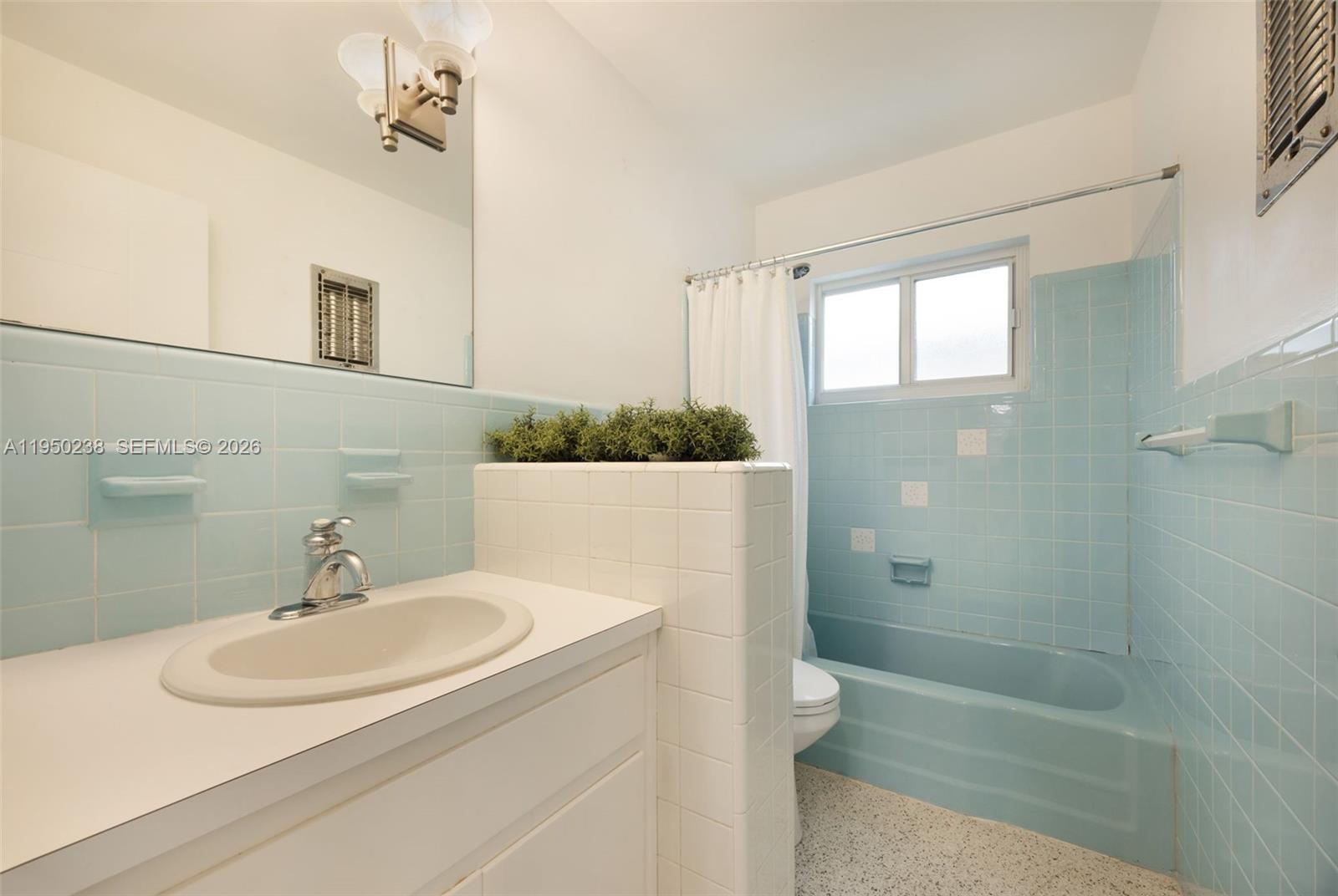 RIVER VISTA - Residential