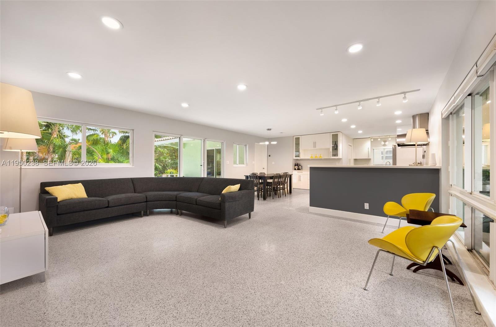 RIVER VISTA - Residential