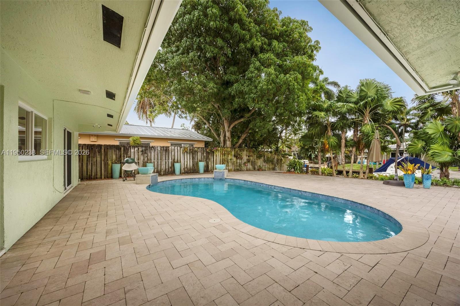 RIVER VISTA - Residential