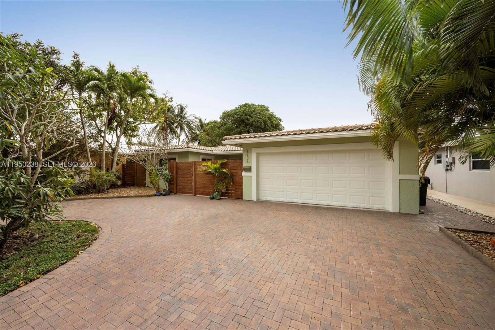 RIVER VISTA - Residential