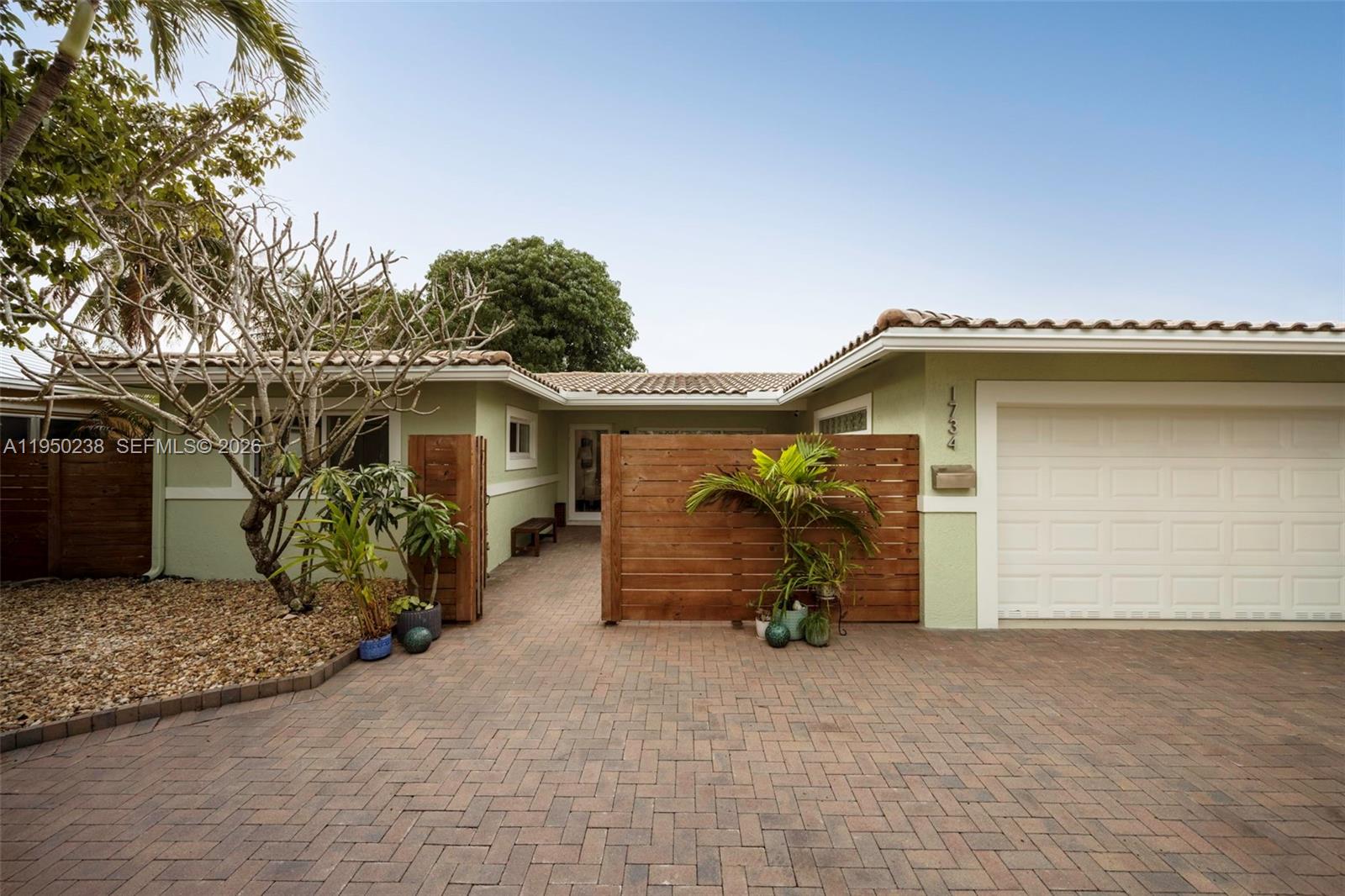 RIVER VISTA - Residential