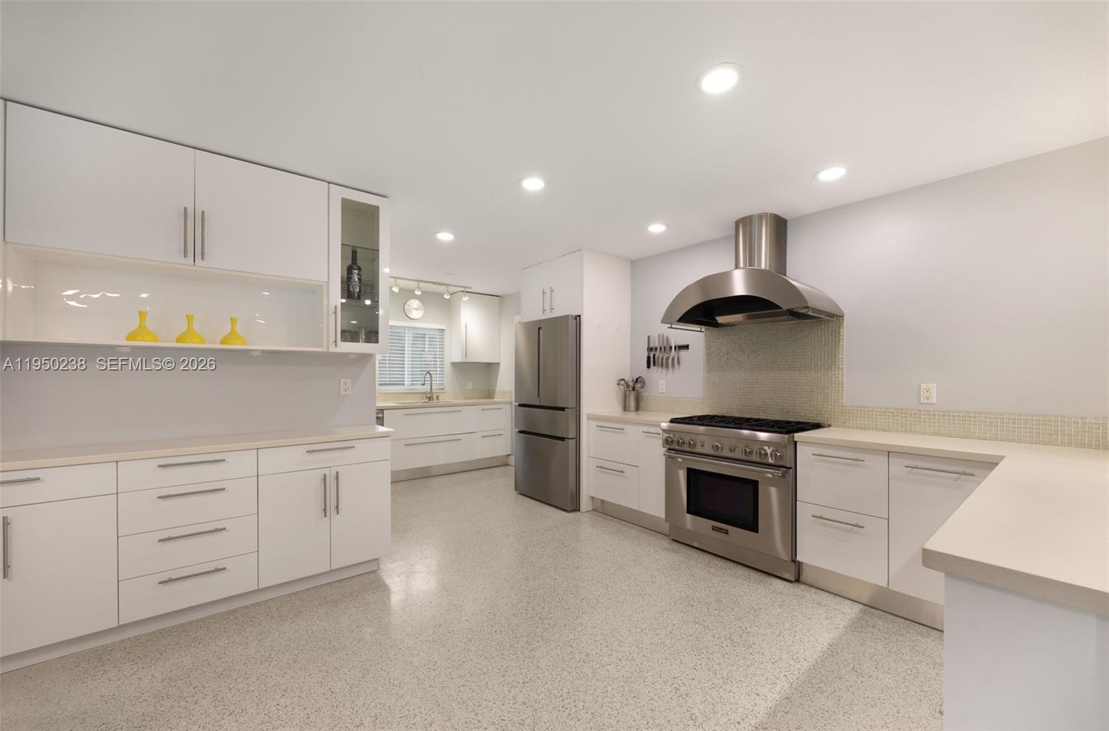 RIVER VISTA - Residential