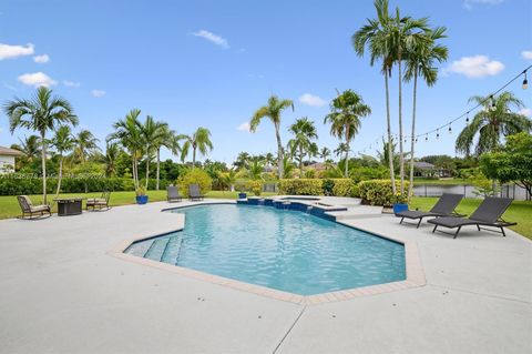 A home in Davie